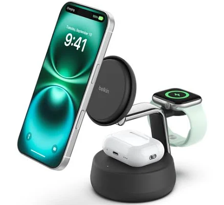 Belkin UltraCharge Pro 3-in-1 Qi2 25W Magnetic Charging Dock