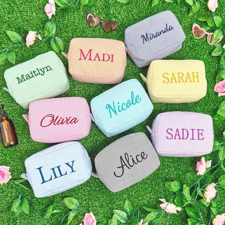 Embroidered Name Seersucker Makeup Bag,Beaty makeup bag,Monogramed Makeup Bag,Bridesmaid Makeup Bag,Monogrammed Toiletry Bag,Bridesmaid Gift