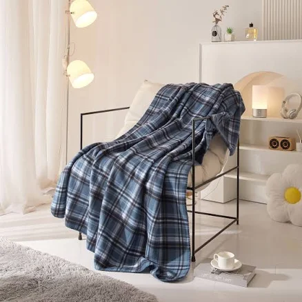 Mainstays Fleece Plush Throw Blanket