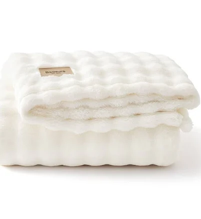 Cloud Bubble Blanket | Plush Soft Throw with 3D Texture White / Throw